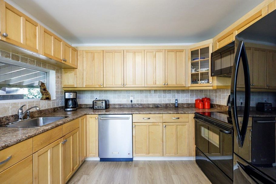 1061 Gladwin Drive North Vancouver, BC - 5