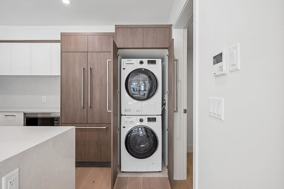 102 378 W 45th Avenue Vancouver, BC - 17