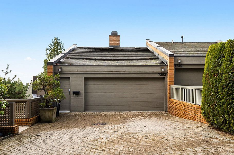 7353 Yew Street Vancouver, BC - 1