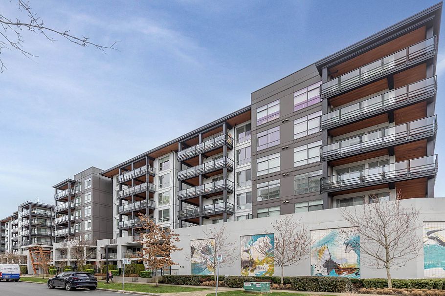 TH5 128 E 8th Street North Vancouver, BC - 38