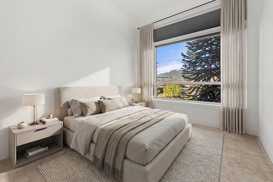 361 E 15th Street North Vancouver, BC - 18