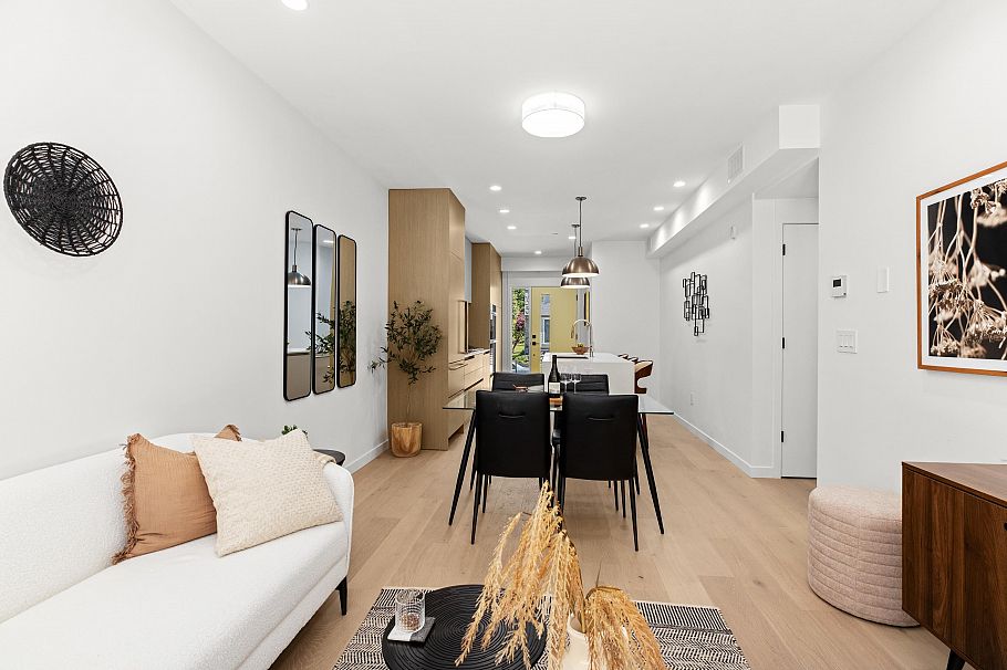 4815 Laurel Street Vancouver, BC - 4