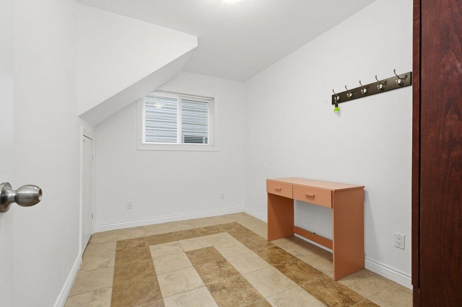 1115 Boundary Road Vancouver, BC - 30