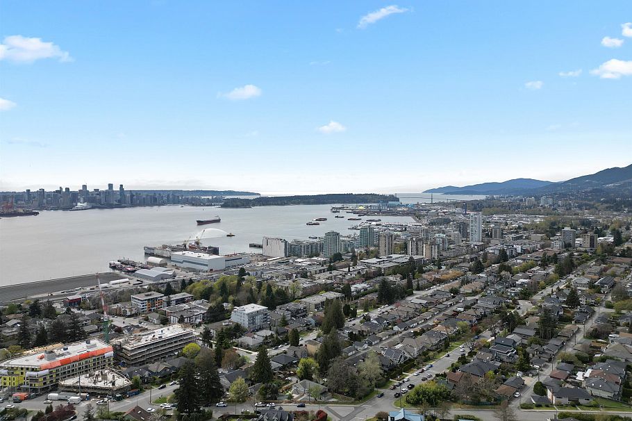 444 E 6th Street North Vancouver, BC - 10