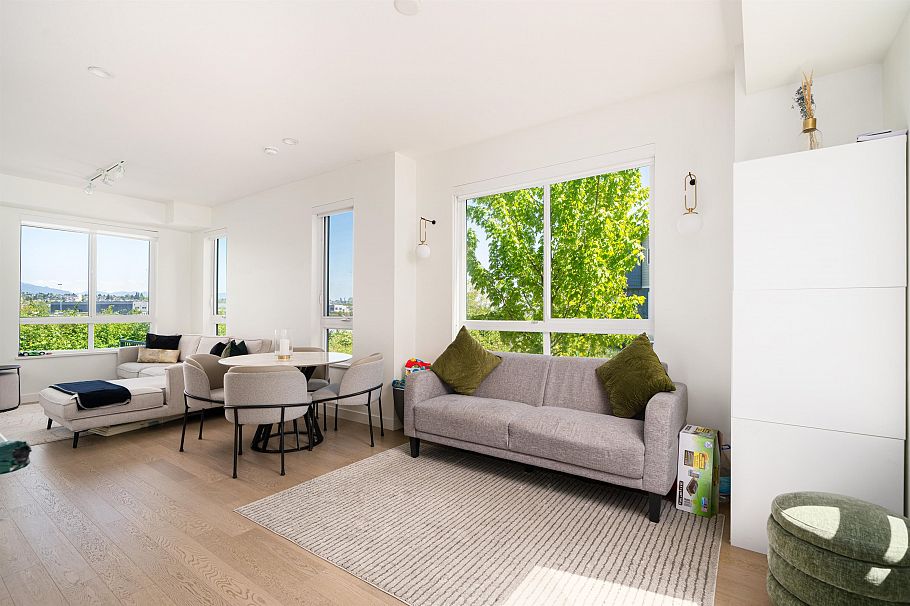 70 10199 River Drive Richmond, BC - 14