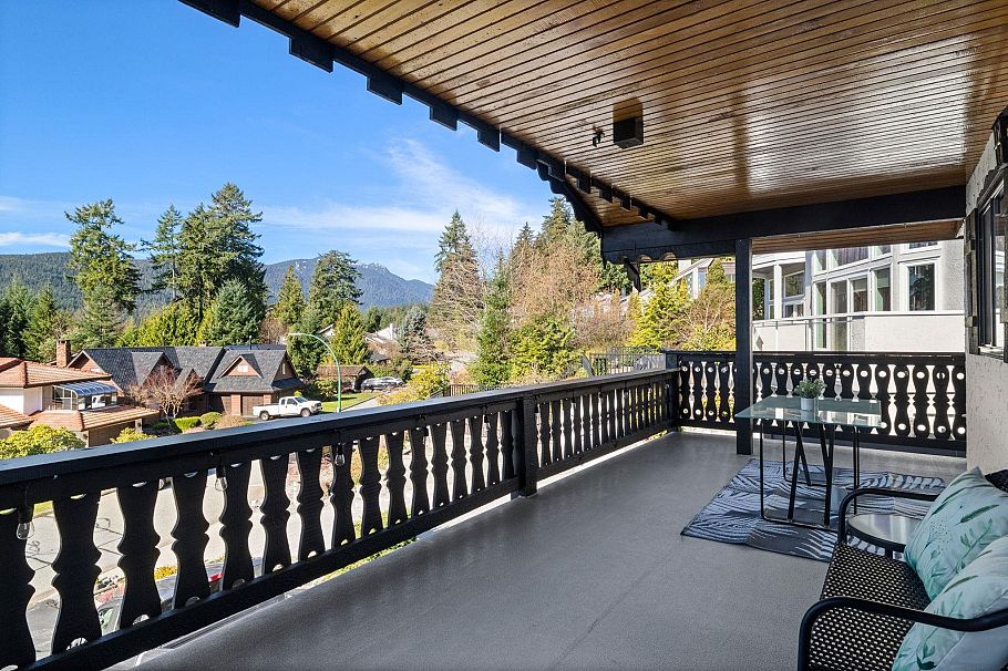 5508 Molina Road North Vancouver, BC - 10