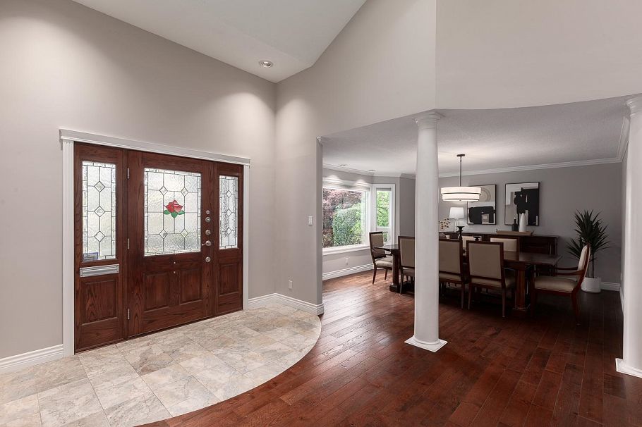 3557 W 36th Avenue Vancouver, BC - 2