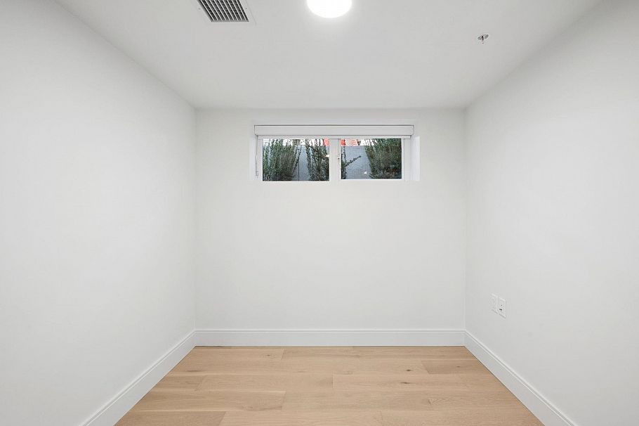 152 408 W 45th Avenue Vancouver, BC - 10