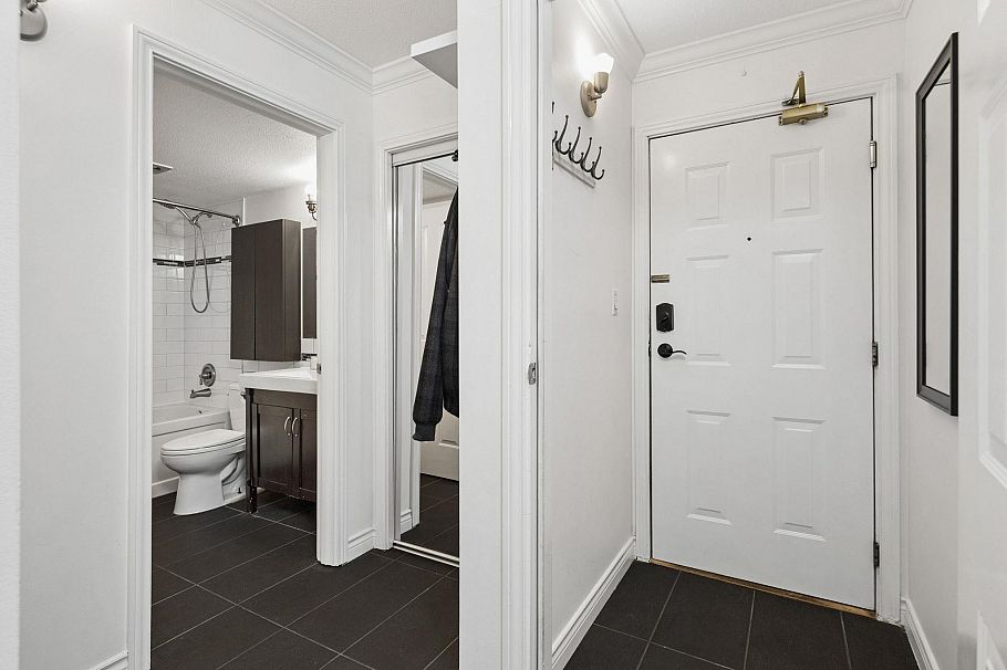 107 175 W 4th Street North Vancouver, BC - 23