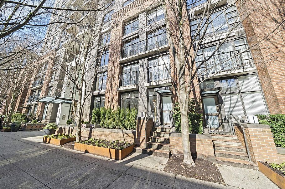 1053 Homer Street Vancouver, BC - 24