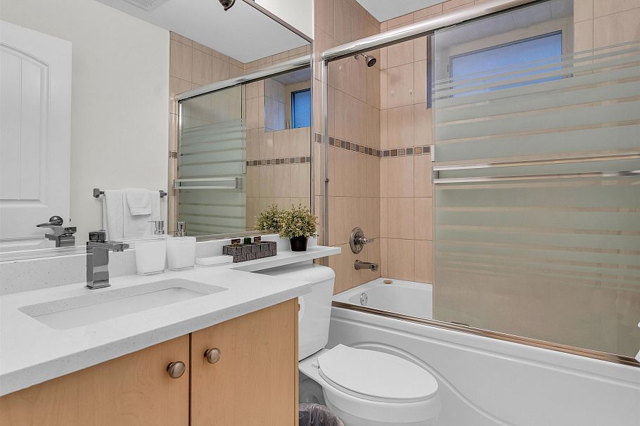 6387 Prince Albert Street Vancouver, BC - 23