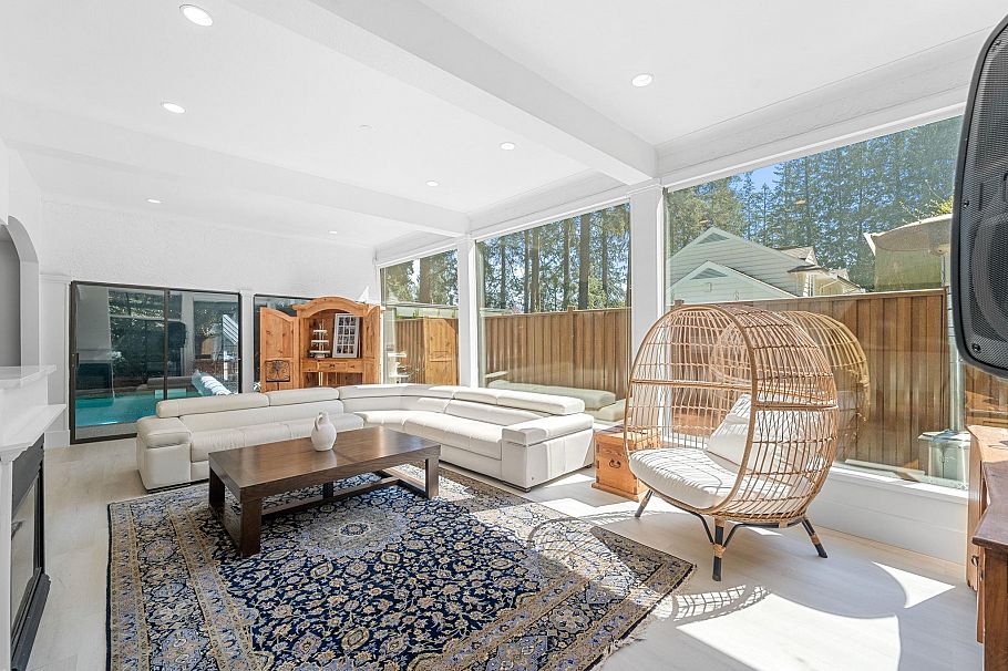 4869 Capilano Road North Vancouver, BC - 3