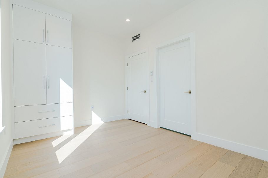 8192 Cartier Street Vancouver, BC - 25