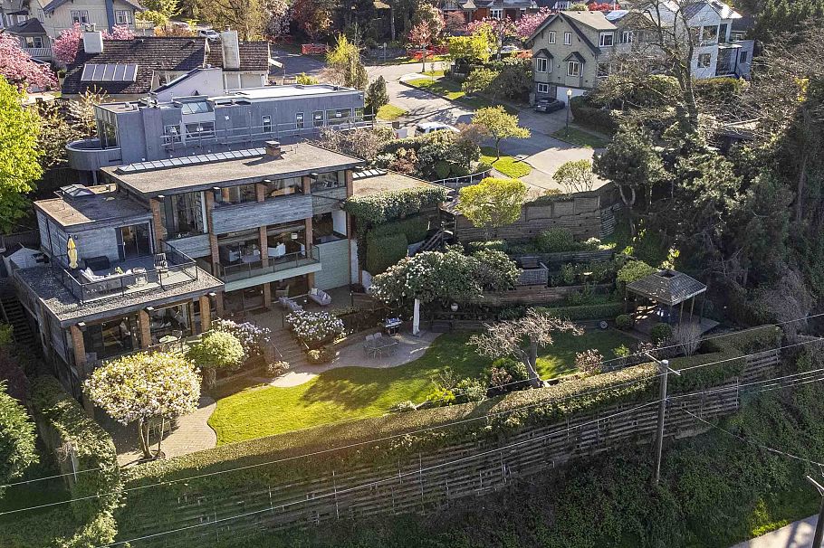 5012 Maple Street Vancouver, BC - 36