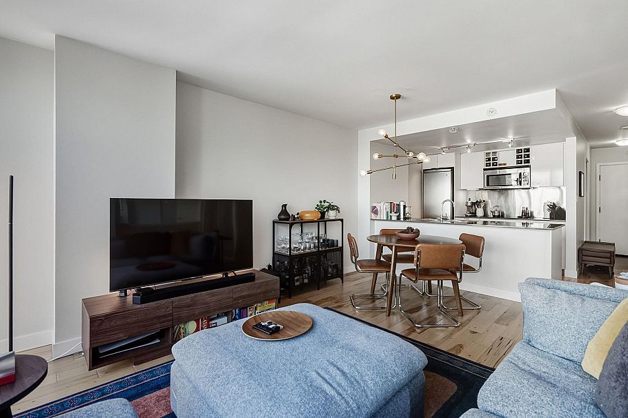 1705 788 Hamilton Street Vancouver, BC - 3