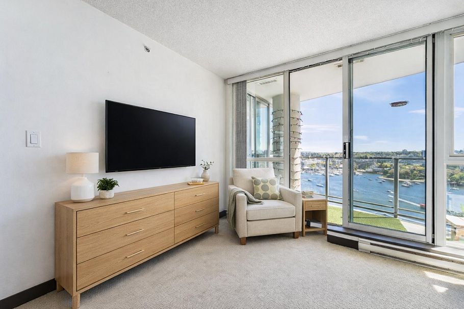 2201 1408 Strathmore Mews Vancouver, BC - 5