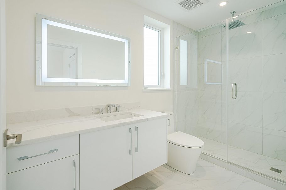 8192 Cartier Street Vancouver, BC - 21