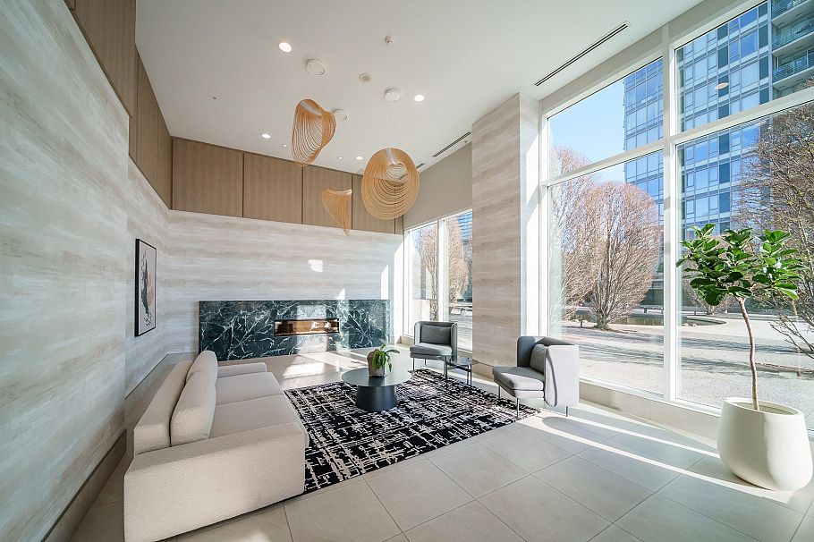 1906 1077 Marinaside Crescent Vancouver, BC - 19