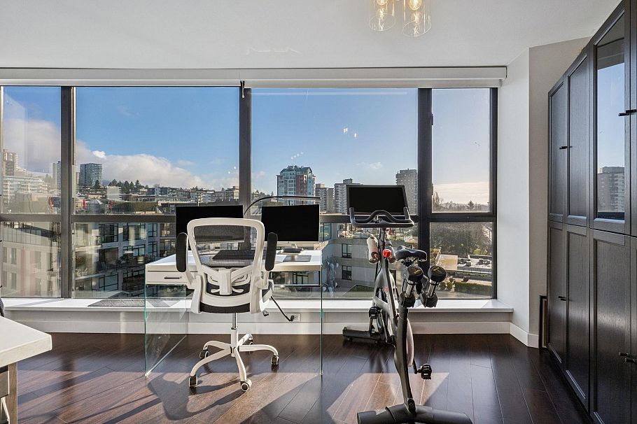 1001 124 W 1st Street North Vancouver, BC - 13