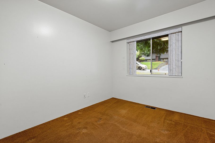 1349 Mill Street North Vancouver, BC - 12