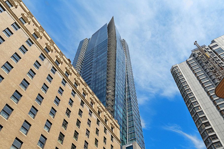 2702 667 Howe Street Vancouver, BC - 39