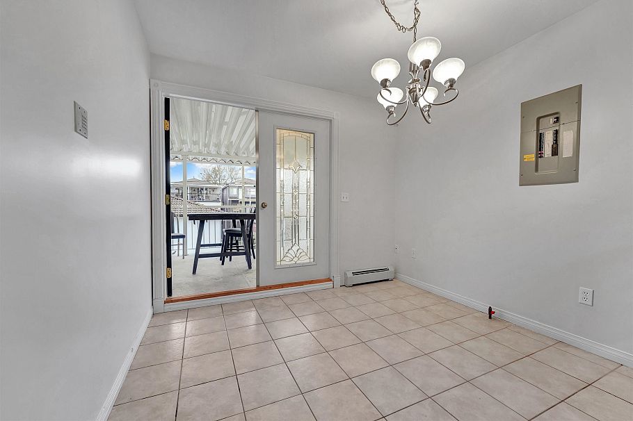 3153 Parker Street Vancouver, BC - 15