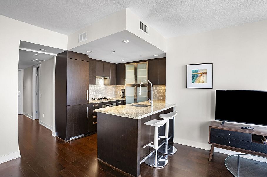 1802 1055 Richards Street Vancouver, BC - 13