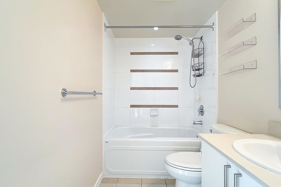 407 928 Homer Street Vancouver, BC - 18