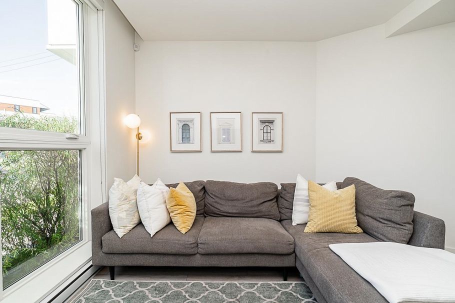 3412 St. Catherines Street Vancouver, BC - 4