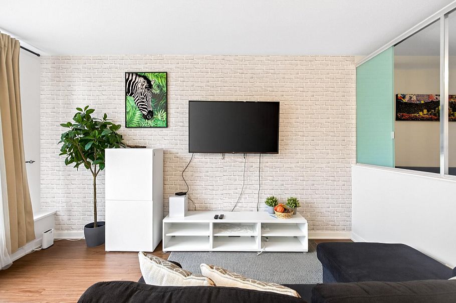 507 1249 Granville Street Vancouver, BC - 5