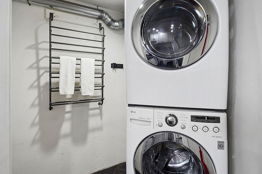 107 175 W 4th Street North Vancouver, BC - 16