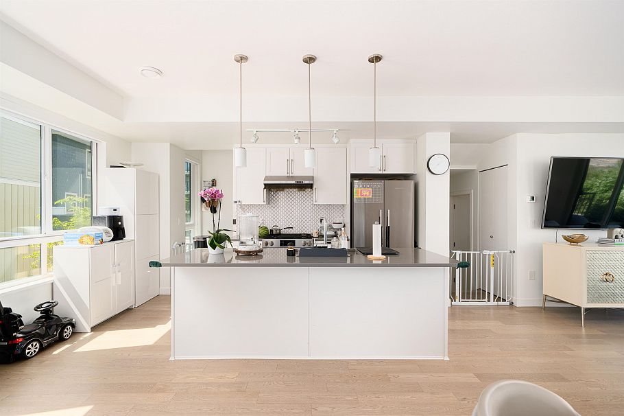 70 10199 River Drive Richmond, BC - 10