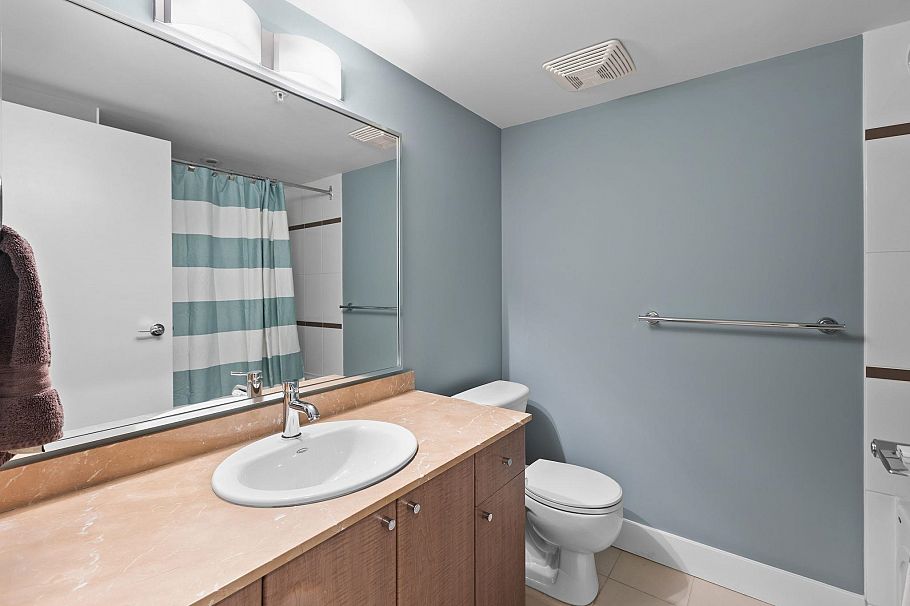 409 610 Granville Street Vancouver, BC - 26