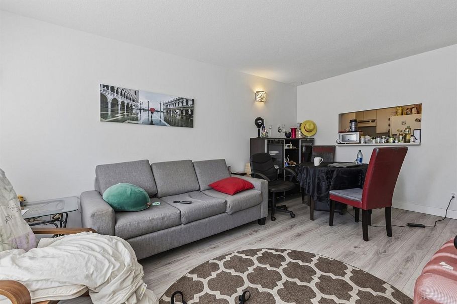 107 4990 Mcgeer Street Vancouver, BC - 4