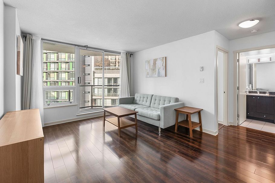 706 1212 Howe Street Vancouver, BC - 10