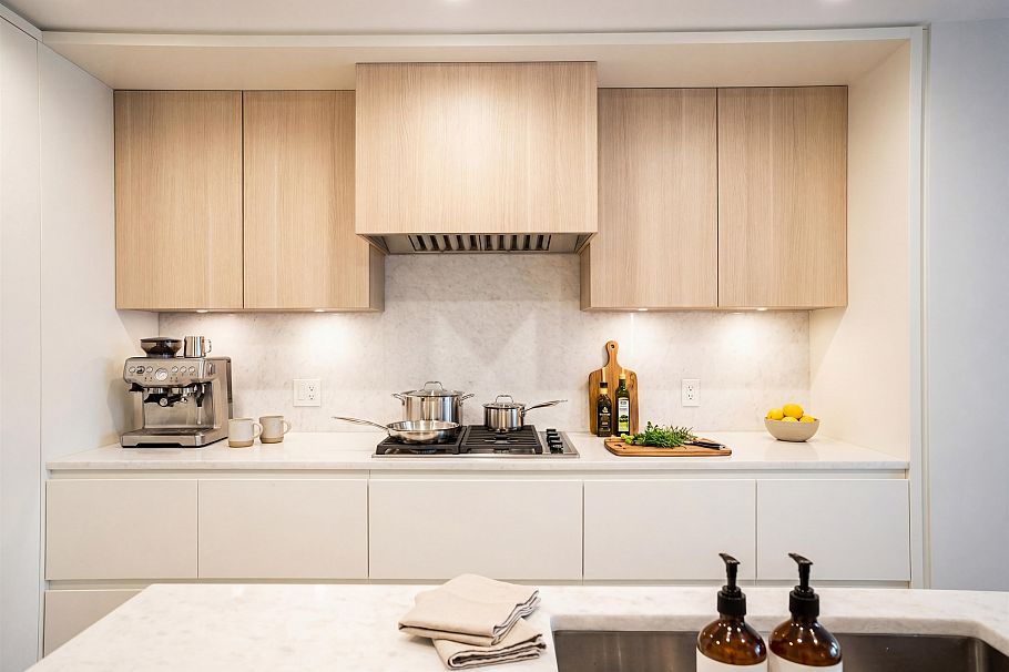 601 7418 Paulson Street Vancouver, BC - 1