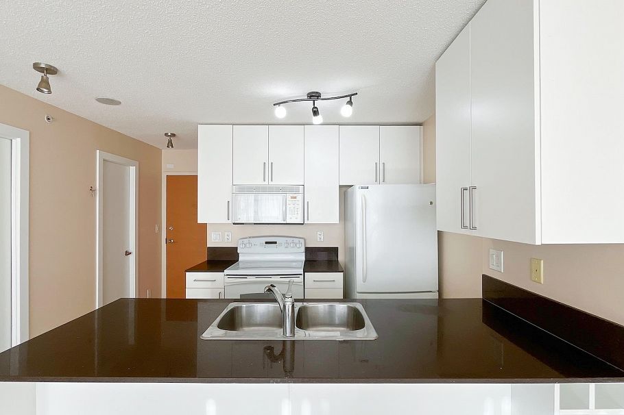 407 928 Homer Street Vancouver, BC - 5