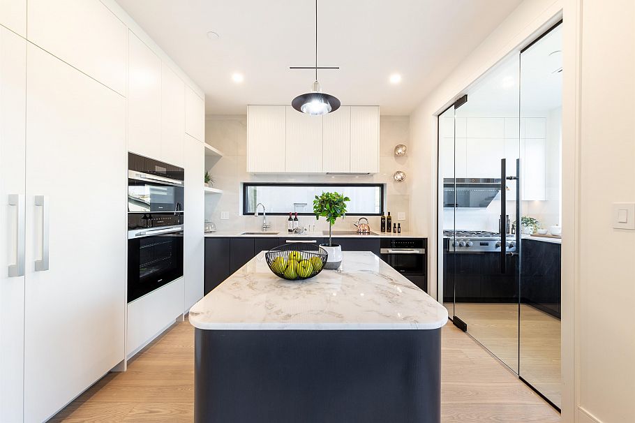 4039 W 11th Avenue Vancouver, BC - 14