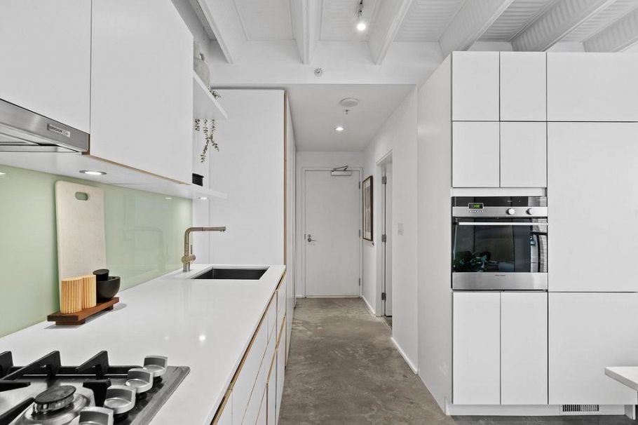 303 219 E Georgia Street Vancouver, BC - 7