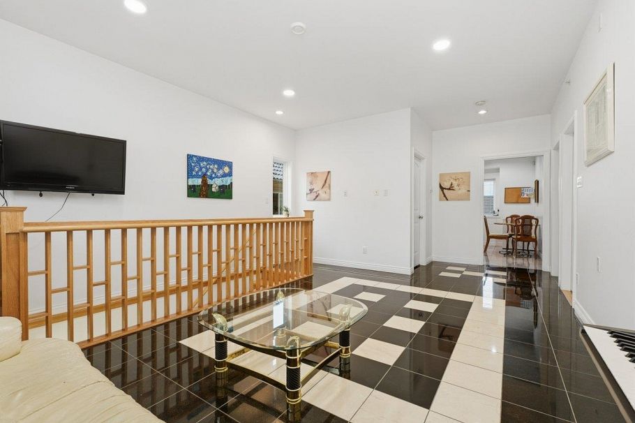 1115 Boundary Road Vancouver, BC - 5