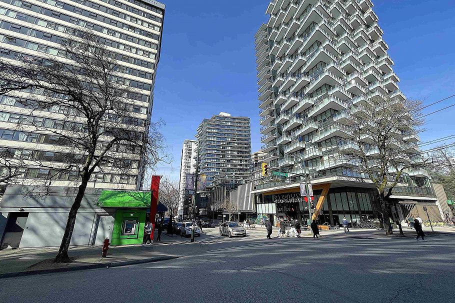 2007 1251 Cardero Street Vancouver, BC - 26