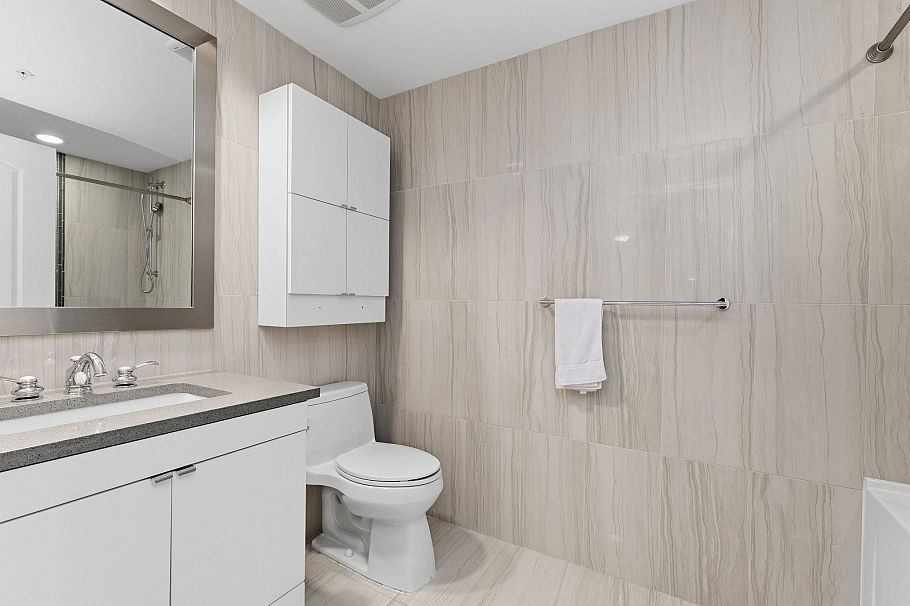 706 199 Victory Ship Way North Vancouver, BC - 15