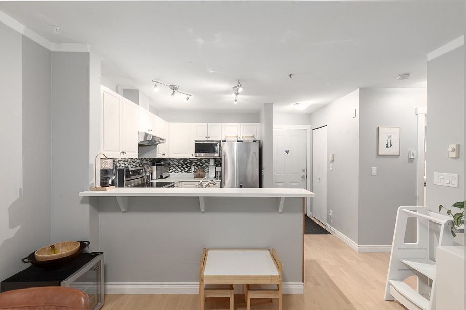 107 3038 E Kent Avenue South Vancouver, BC - 6