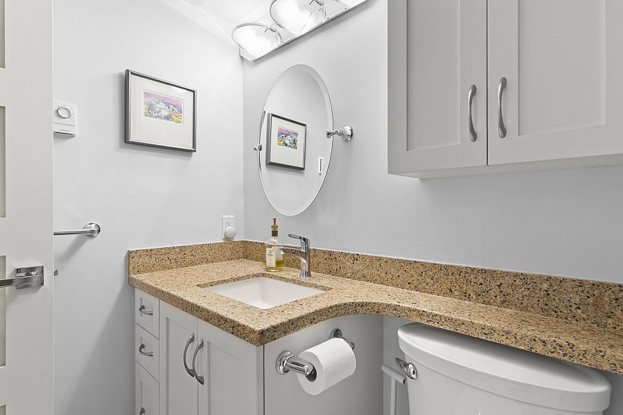 302 1476 W 10th Avenue Vancouver, BC - 21