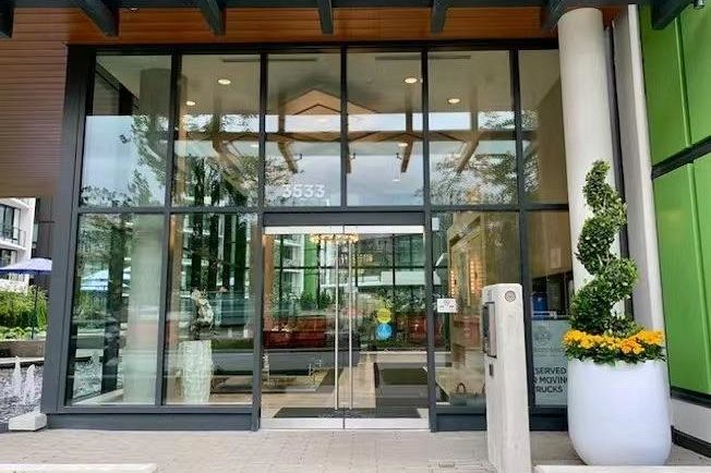 1003 3533 Ross Drive Vancouver, BC - 6