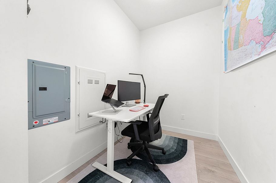 107 733 W 3rd Street North Vancouver, BC - 26