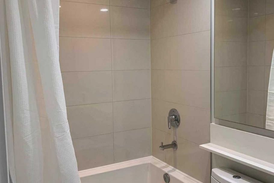 1003 3533 Ross Drive Vancouver, BC - 24