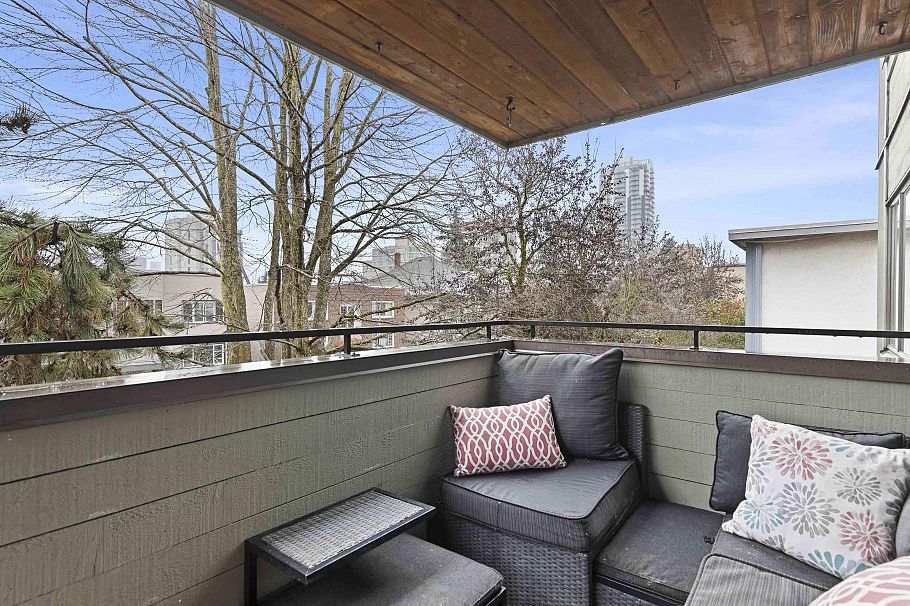 302 1476 W 10th Avenue Vancouver, BC - 23