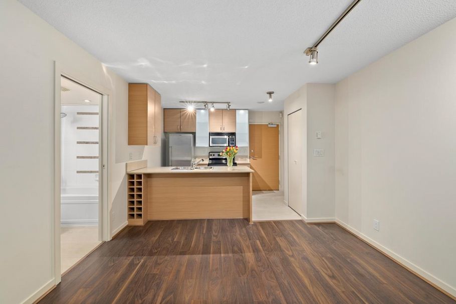 2803 928 Homer Street Vancouver, BC - 11