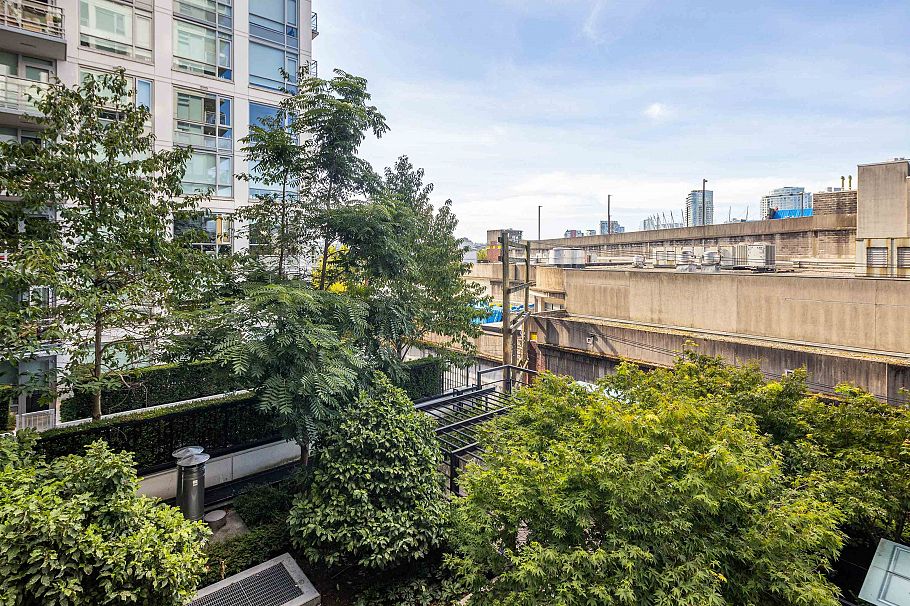 601 188 Keefer Street Vancouver, BC - 12